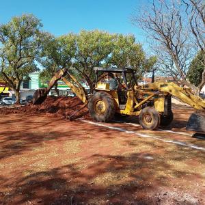Imagem da notícia PREFEITURA RETOMA OBRAS NA PRAÇA DA RODOVIÁRIA