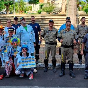 Imagem da notícia BLITZ EDUCATIVA VISA CONSCIENTIZAÇÃO SOBRE UM TRÂNSITO MAIS SEGURO