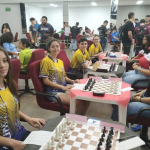 Imagem da notícia JOGOS ABERTOS: JAHU DISPUTA O BRONZE NO FUTEBOL FEMININO E ESTREIA NO VÔLEI MASCULINO