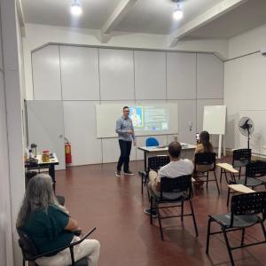 Imagem da notícia CIEJ: ESCOLA MÓVEL DE NANOTECNOLOGIA JÁ ESTA ABERTA PARA VISITAÇÃO