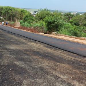 Imagem da notícia PREFEITURA INICIA PAVIMENTAÇÃO DO PROLONGAMENTO DA AVENIDA PAULO PACHECO FILHO