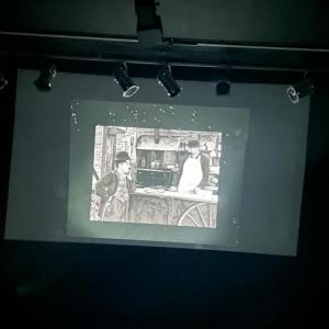 Imagem da notícia O TRABALHO DE CHARLIE CHAPLIN É TEMA DE OFICINA