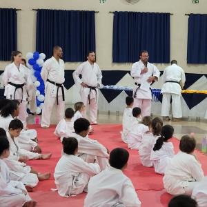 Imagem da notícia PREFEITURA REALIZA CERIMÔNIA DE TROCA DE FAIXA DOS ALUNOS DAS ESCOLINHAS DE KARATÊ