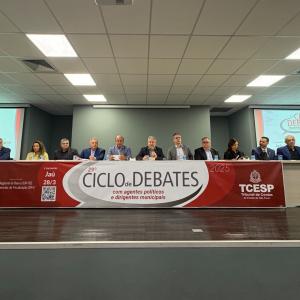 Imagem da notícia JAHU SEDIA ENCONTRO DO 'CICLO DE DEBATES' DO TRIBUNAL DE CONTAS DO ESTADO