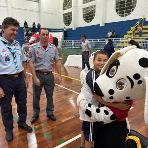 Imagem da notícia PREFEITURA CONCLUI FORMATURAS DO ‘PROGRAMA BOMBEIRO NA ESCOLA’