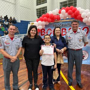 Imagem da notícia PREFEITURA CONCLUI FORMATURAS DO ‘PROGRAMA BOMBEIRO NA ESCOLA’