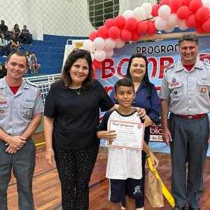 Imagem da notícia PREFEITURA CONCLUI FORMATURAS DO ‘PROGRAMA BOMBEIRO NA ESCOLA’