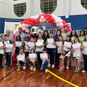 Imagem da notícia PREFEITURA CONCLUI FORMATURAS DO ‘PROGRAMA BOMBEIRO NA ESCOLA’