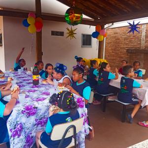 Imagem da notícia SCFV PEDRO FLORES TEM FESTA E DIVERSÃO PARA AS CRIANÇAS