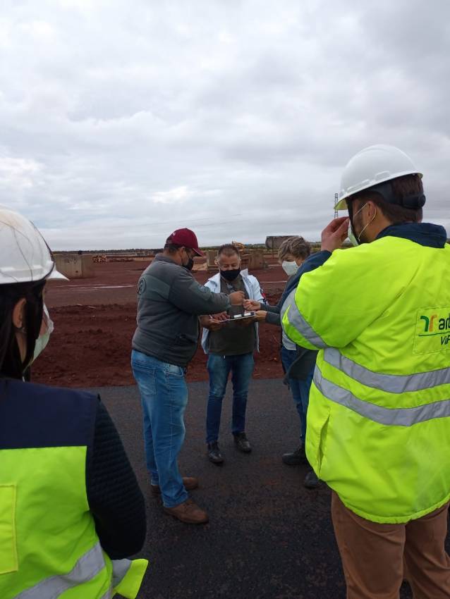 OBRA NO ACESSO À VILA RIBEIRO É RETOMADA