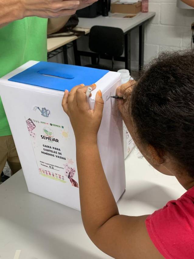 EDUCAÇÃO AMBIENTAL É TEMA DE PALESTRA PARA ESTUDANTES DA CAETANO PERLATTI