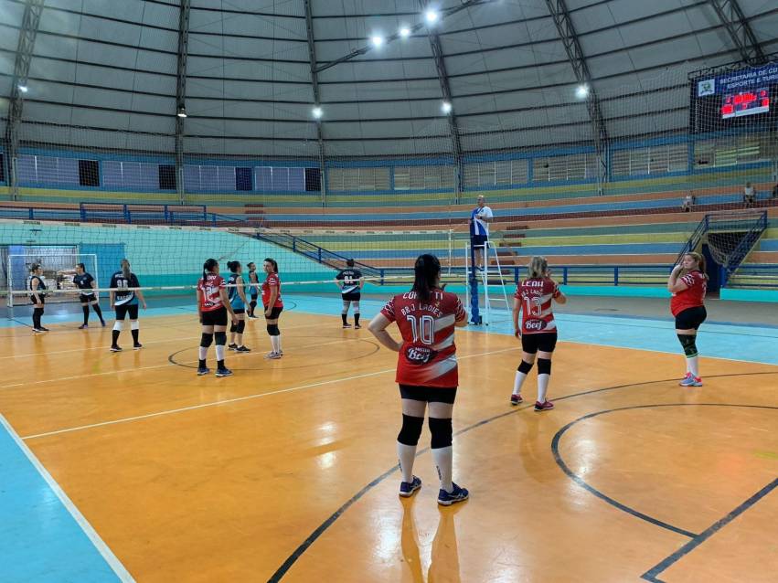 CAMPEONATO JAUENSE DE VÔLEI CHEGA ÀS SEMIFINAIS