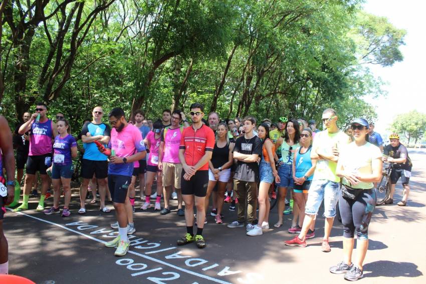 PRIMEIRA EDIÇÃO DO TRIATHLON SPRINT REÚNE DEZENAS DE ATLETAS