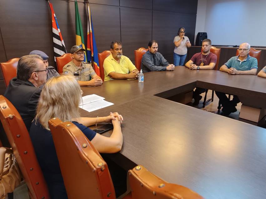 PREFEITURA LANÇA CAMPANHA MAIO AMARELO