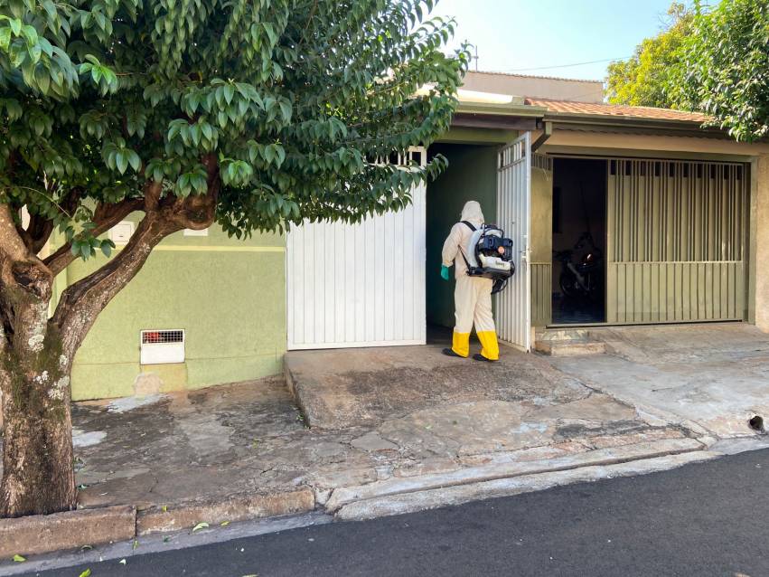 COMBATE À DENGUE - NEBULIZAÇÃO COSTAL NA VILA NETINHO