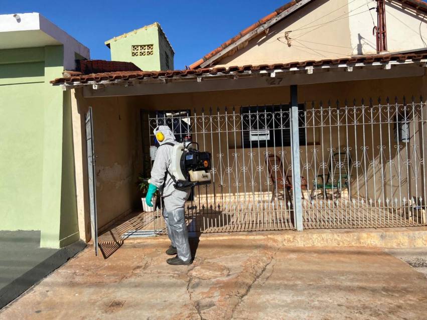 COMBATE À DENGUE - NEBULIZAÇÃO COSTAL NA VILA ALVES