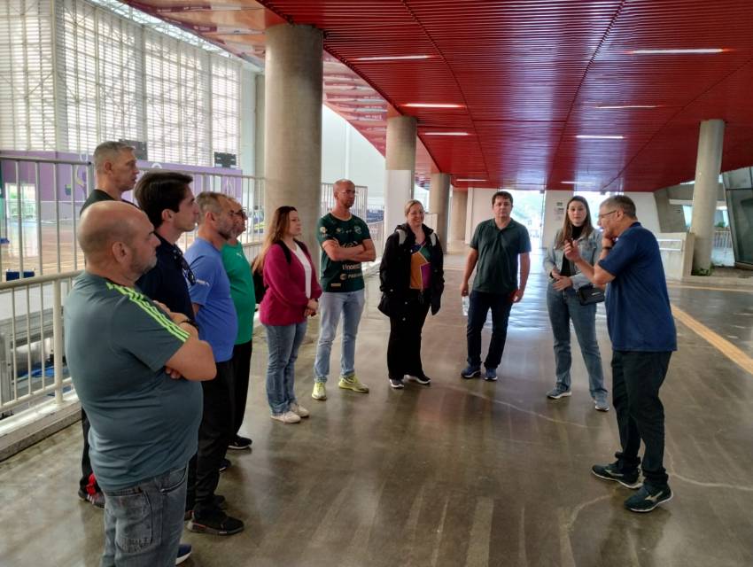 PROFESSORES DE EDUCAÇÃO FÍSICA DA REDE MUNICIPAL PARTICIPAM DE FORMAÇÃO EM SÃO PAULO