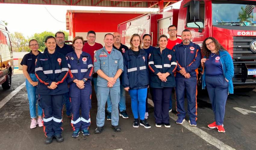 SAMU E BOMBEIROS SE CAPACITAM PARA ATENDIMENTO EM SITUAÇÕES DE CRISE