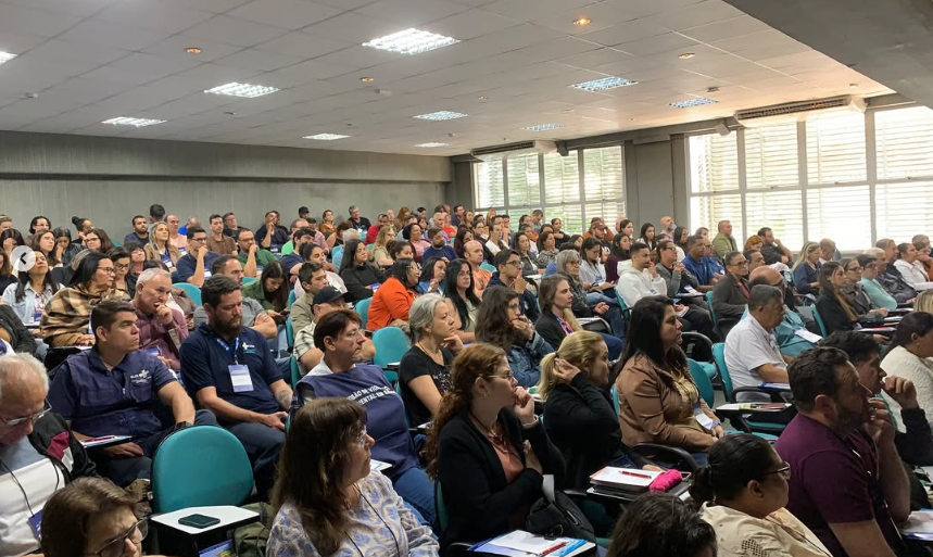 JAHU PARTICIPA DE FÓRUM NACIONAL SOBRE ESTRATÉGIAS SEGURAS DE CONTROLE DE ESCORPIÕES