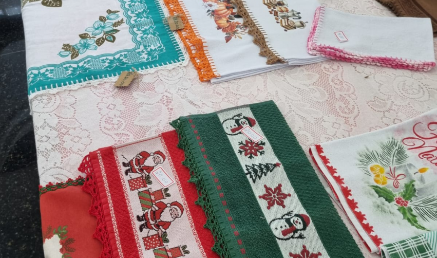 EXPOSIÇÃO DE ARTESANATO: CRIATIVIDADE E BELEZA EM CADA PEÇA