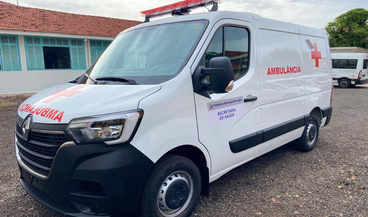 PREFEITURA RECEBE NOVA AMBULÂNCIA PARA O TRANSPORTE DE PACIENTES