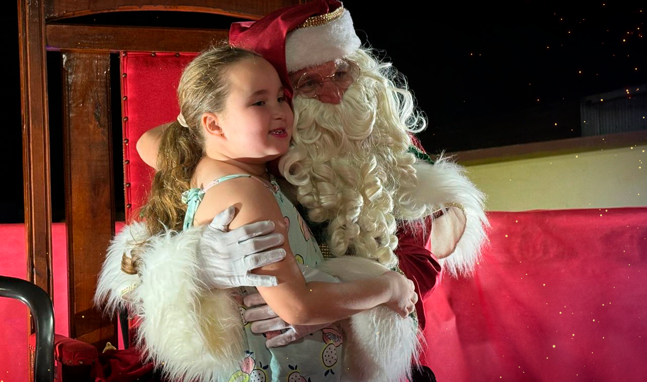 PAPAI NOEL CHEGA A POTUNDUVA