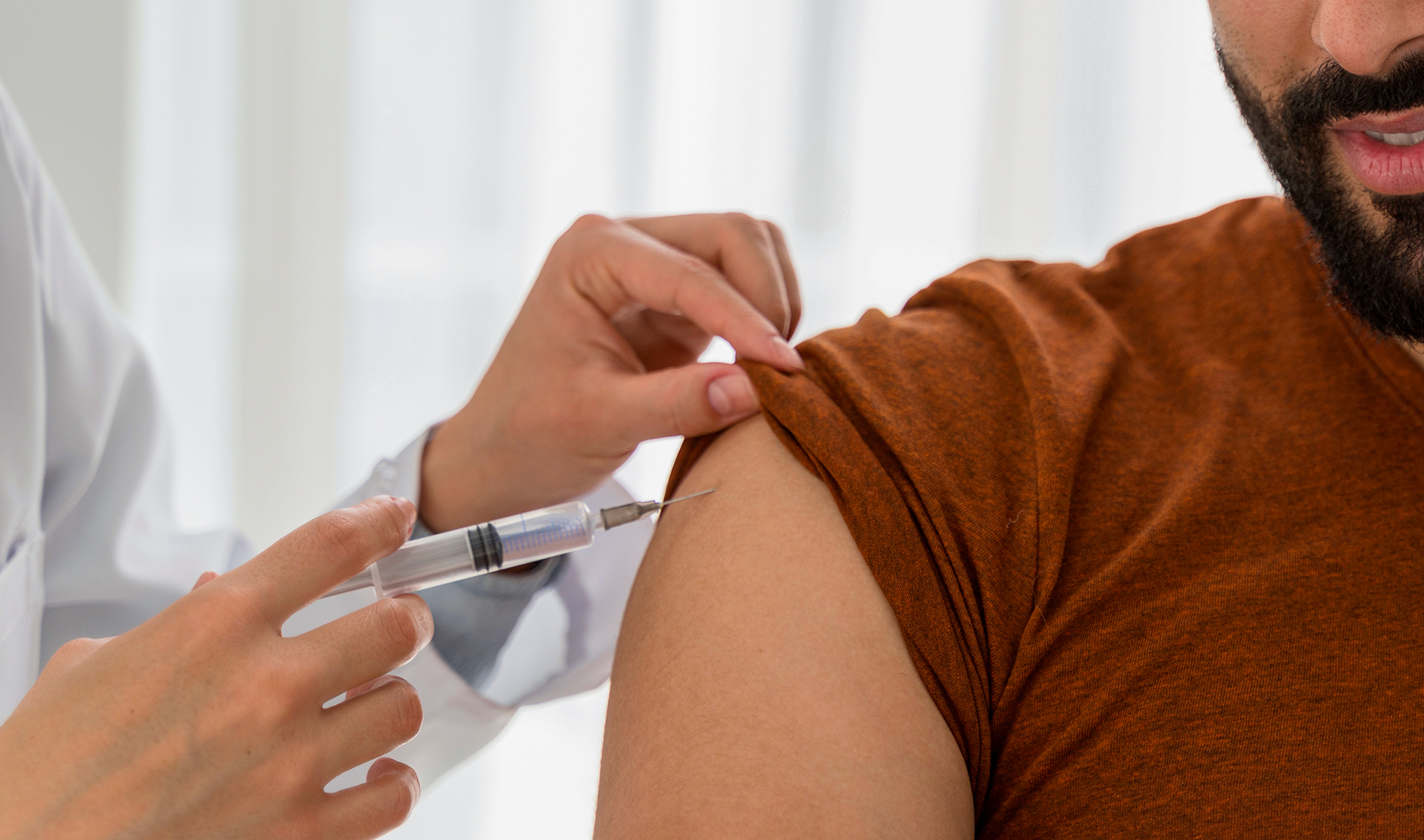 VACINA CONTRA GRIPE ESTÁ LIBERADA PARA TODA POPULAÇÃO