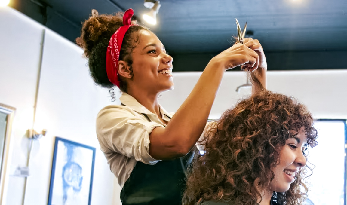 OPORTUNIDADE PARA OS PROFISSIONAIS DA BELEZA