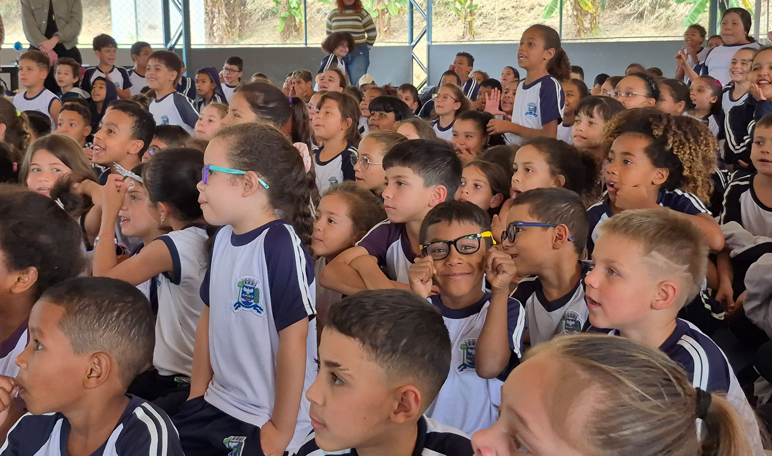 DIA DE ALEGRIA E CONQUISTA NA EMEF PROF. ANTONIO WALDOMIRO