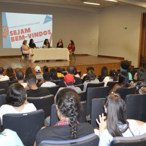 Imagem da notícia Mesa redonda “A cota de gênero nas eleições proporcionais”