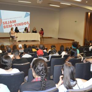 Imagem da notícia Mesa redonda “A cota de gênero nas eleições proporcionais”