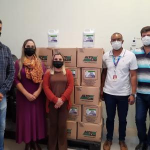 Imagem da notícia SAÚDE RECEBE DOAÇÃO DE ÁLCOOL 70%