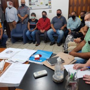 Imagem da notícia PREFEITURA ORGANIZA TRABALHOS DE LIMPEZA