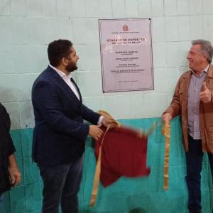 Imagem da notícia REVITALIZAÇÃO DO PISO DO GINÁSIO FLÁVIO DE MELLO É CONCLUÍDA