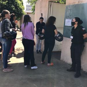 Imagem da notícia POLICIAIS MILITARES E SEGURANÇAS PATRIMONIAIS INTENSIFICAM ATIVIDADES NAS ESCOLAS