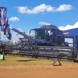 Imagem da notícia PREFEITURA LEVA PEQUENOS PRODUTORES RURAIS À AGRISHOW