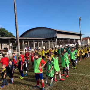 Imagem da notícia FESTIVAL DE FUTEBOL REÚNE CERCA DE 150 CRIANÇAS E ADOLESCENTES