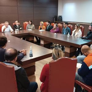 Imagem da notícia MUNICÍPIO FAZ REUNIÃO PARA ESTABELECER DIRETRIZES DOS PRÉDIOS PRESERVÁVEIS