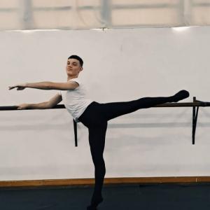 Imagem da notícia BAILARINO JAUENSE PARTICIPA DO MAIOR FESTIVAL DE DANÇA DO MUNDO