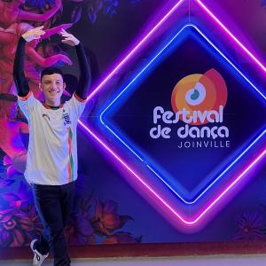 Imagem da notícia BAILARINO JAUENSE PARTICIPA DO MAIOR FESTIVAL DE DANÇA DO MUNDO