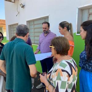 Imagem da notícia MELHORIAS EM UNIDADES DE SAÚDE É PAUTA DE REUNIÃO