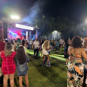 Imagem da notícia VIRADA DO ANO NOVO NO PARQUE DO RIO JAÚ É SUCESSO