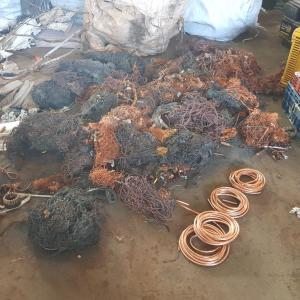 Imagem da notícia PREFEITURA INTERDITA FERROS-VELHOS QUE COMERCIALIZAVAM PRODUTOS IRREGULARES