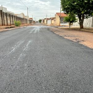 Imagem da notícia PREFEITURA REALIZA RECUPERAÇÃO DE VIAS DO JARDIM SÃO CRISPIM