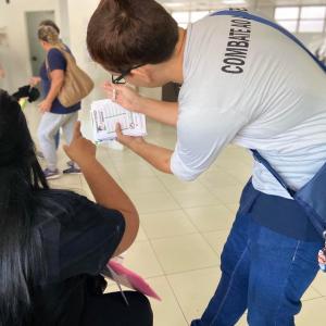 Imagem da notícia PANFLETAGEM CONTRA DENGUE NO HOSPITAL AMARAL CARVALHO