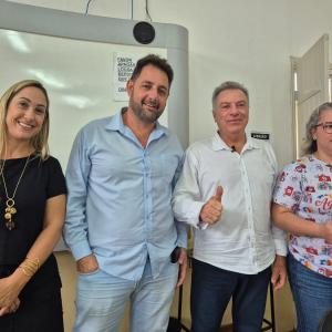 Imagem da notícia SERVIDORES RECEBEM KITS DO PROGRAMA SAÚDE COM AGENTE
