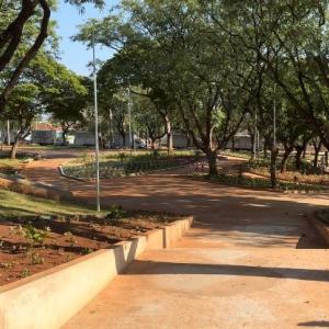 Imagem da notícia Você já passou pela Praça da Rodoviária? Ela tá ficando linda!