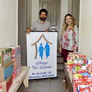 Imagem da notícia Semana do Idoso arrecada 680 litros leite para doação