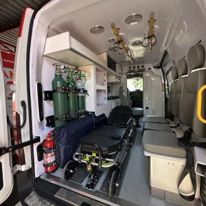 Imagem da notícia PREFEITURA RECEBE NOVAS AMBULÂNCIAS PARA O SAMU