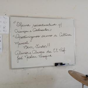 Imagem da notícia APRENDIZAGEM EM RITMO MUSICAL: ESTUDANTES DA EE NICOLAU PIRÁGINE VISITAM 